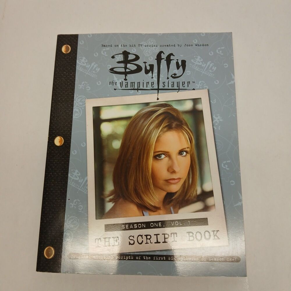 Buffy the Vampire Slayer Script Book: Season 1, Volume 1 9780743419345